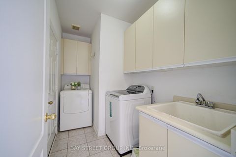 Photo 9 at 19 Fountain Court, Rouge Woods, Richmond Hill