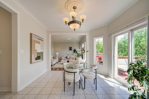 Photo 13 at 19 Fountain Court, Rouge Woods, Richmond Hill