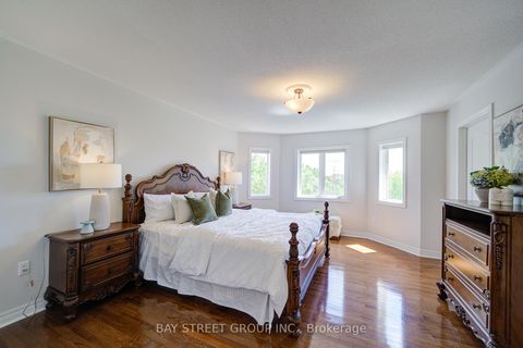 Photo 21 at 19 Fountain Court, Rouge Woods, Richmond Hill