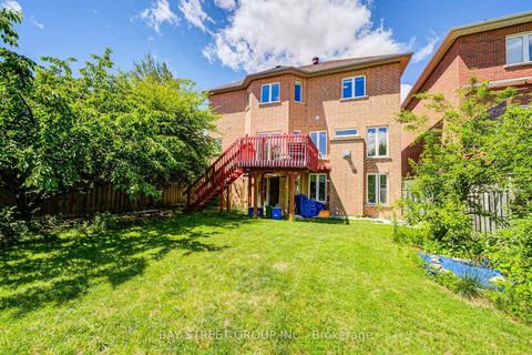 Photo 35 at 19 Fountain Court, Rouge Woods, Richmond Hill