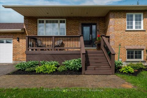 Photo 1 at 4 Templeton Drive, New Lowell, Clearview