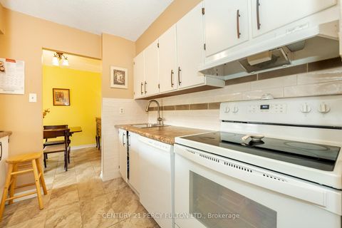 Photo 5 at 201 - 40 Bay Mills Boulevard, Sullivan, Toronto