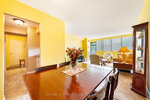 Photo 8 at 201 - 40 Bay Mills Boulevard, Sullivan, Toronto