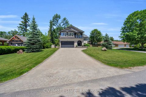 Photo 4 at 22 Baycrest Drive, North Shore, Barrie