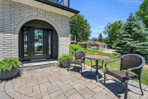 Photo 5 at 22 Baycrest Drive, North Shore, Barrie