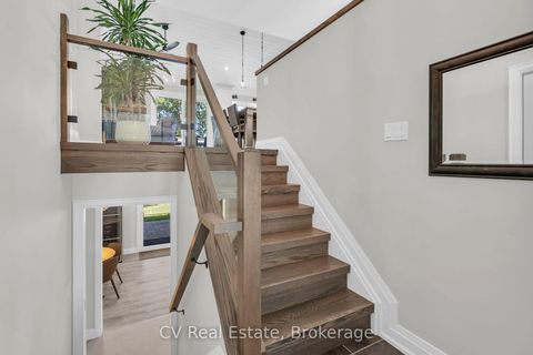 Photo 8 at 22 Baycrest Drive, North Shore, Barrie