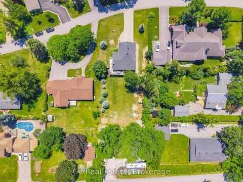 Photo 44 at 22 Baycrest Drive, North Shore, Barrie