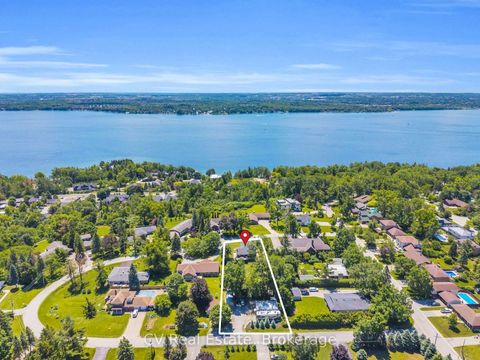 Photo 45 at 22 Baycrest Drive, North Shore, Barrie