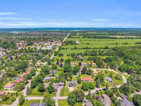 Photo 48 at 22 Baycrest Drive, North Shore, Barrie