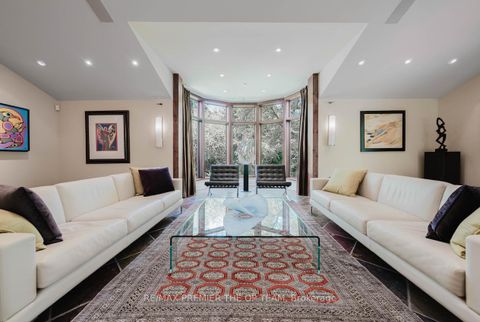 Photo 12 at 66 Clubhouse Road, East Woodbridge, Vaughan