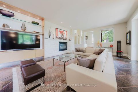 Photo 16 at 66 Clubhouse Road, East Woodbridge, Vaughan