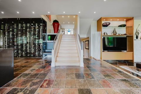 Photo 17 at 66 Clubhouse Road, East Woodbridge, Vaughan