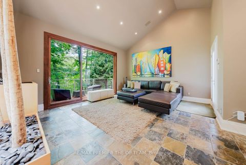 Photo 22 at 66 Clubhouse Road, East Woodbridge, Vaughan
