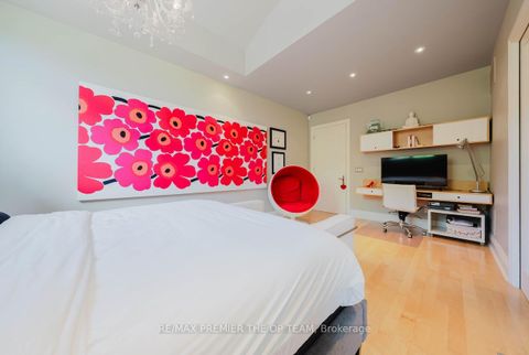 Photo 24 at 66 Clubhouse Road, East Woodbridge, Vaughan