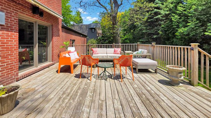 Photo 13 at 21 Forest Heights Boulevard, Windfields, Toronto