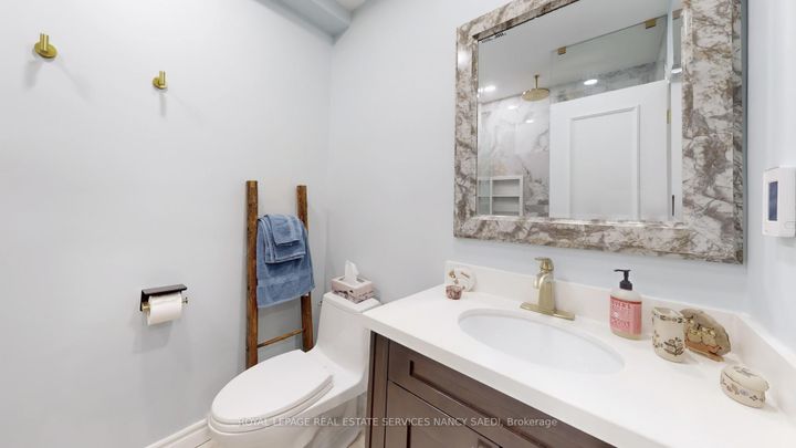 Photo 41 at 21 Forest Heights Boulevard, Windfields, Toronto