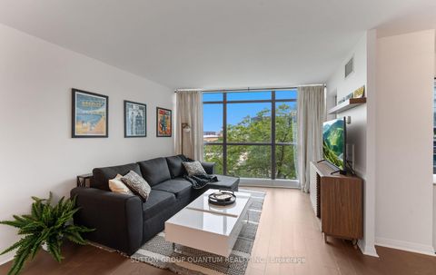Photo 3 at 1110 - 219 Fort York Boulevard, Niagara, Toronto