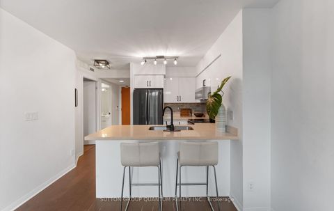 Photo 14 at 1110 - 219 Fort York Boulevard, Niagara, Toronto