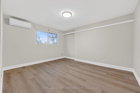 Photo 14 at 14 - 40 East Street, Sutton & Jackson's Point, Georgina