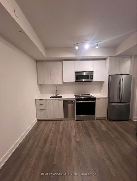 Photo 2 at 627 - 1350 Ellesmere Road, Bendale, Toronto