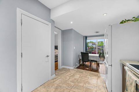 Photo 13 at 87 Craiglee Drive, Cliffside, Toronto
