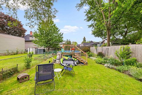 Photo 27 at 87 Craiglee Drive, Cliffside, Toronto