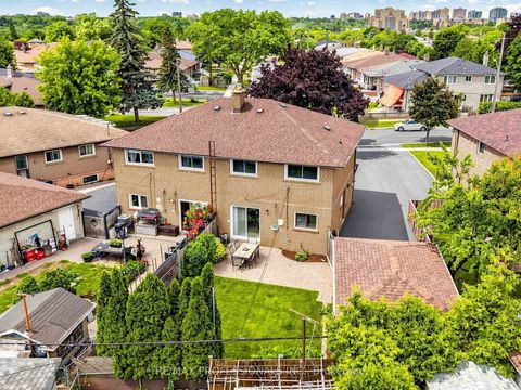 Photo 24 at 19 Davelayne Road, Humbermede, Toronto