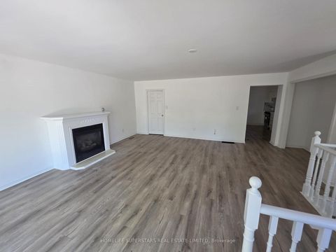 Photo 2 at 103 Arden Avenue, Central Newmarket, Newmarket