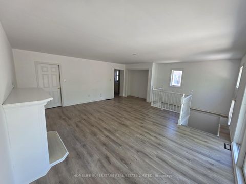 Photo 3 at 103 Arden Avenue, Central Newmarket, Newmarket