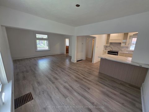 Photo 9 at 103 Arden Avenue, Central Newmarket, Newmarket