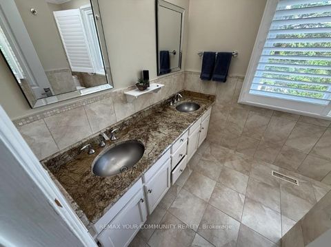Photo 14 at 140 Hill Farm Road, Nobleton, King