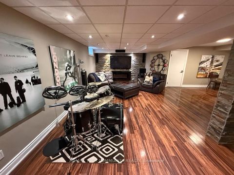 Photo 21 at 140 Hill Farm Road, Nobleton, King