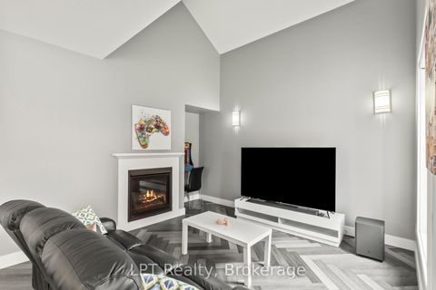 Photo 6 at 111 Bayview Avenue, Keswick South, Georgina