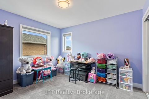 Photo 11 at 111 Bayview Avenue, Keswick South, Georgina