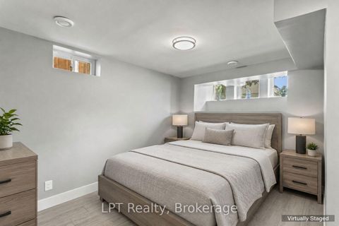 Photo 19 at 111 Bayview Avenue, Keswick South, Georgina
