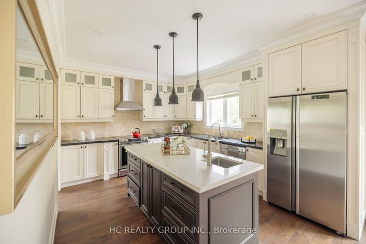 Photo 3 at 2151 Rodick Road, Cachet, Markham