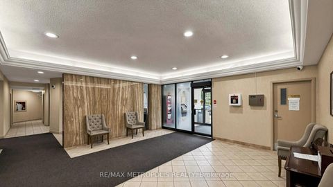 Photo 5 at 405 - 121 Trudelle Street, Eglinton East, Toronto