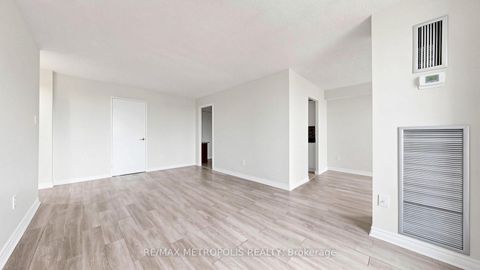 Photo 12 at 405 - 121 Trudelle Street, Eglinton East, Toronto