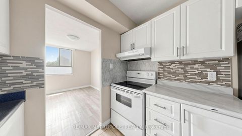 Photo 16 at 405 - 121 Trudelle Street, Eglinton East, Toronto