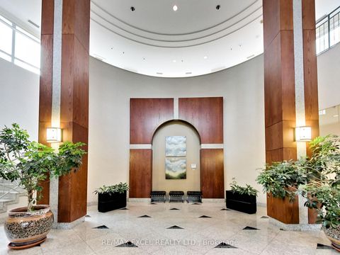 Photo 4 at 1409 - 18 Harrison Garden Boulevard, Willowdale East, Toronto