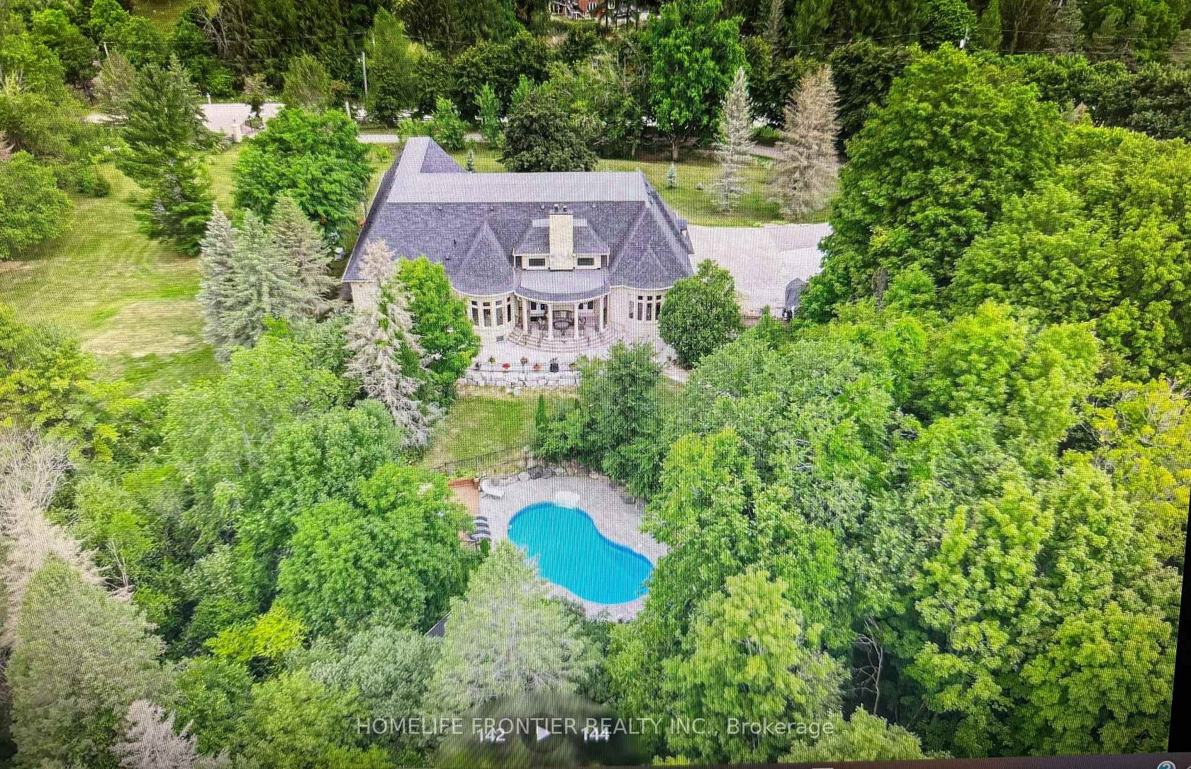 7645 16th Side Road, Rural King, King photo 3