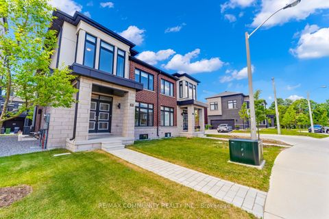 Photo 2 at 10 Liam Foudy Court, Bendale, Toronto