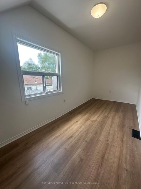 Photo 9 at 98 Chambers Avenue, Pellam Park, Toronto