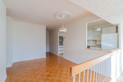 Photo 10 at 813 - 9 Four Winds Drive, York University Heights, Toronto