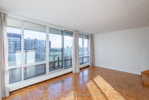 Photo 18 at 813 - 9 Four Winds Drive, York University Heights, Toronto