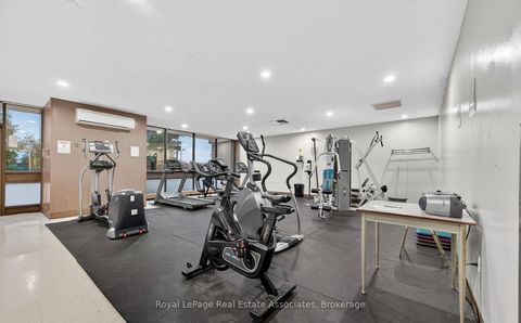Photo 33 at 813 - 9 Four Winds Drive, York University Heights, Toronto