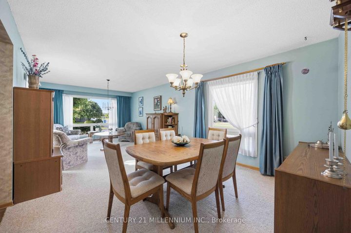 Photo 8 at 112 Blackthorn Lane, Brampton North, Brampton