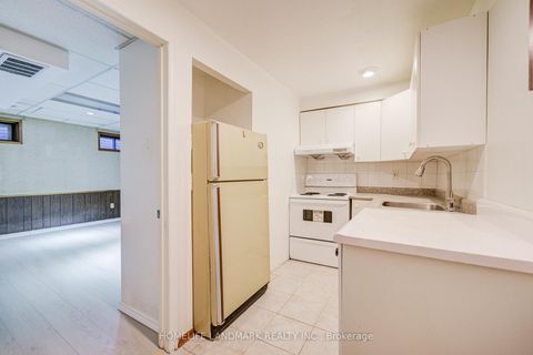 Photo 31 at 3025 Bridletowne Circle, L'Amoreaux, Toronto