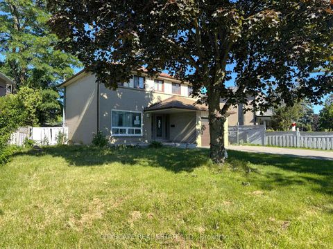 Photo 3 at 345 Silverstone Drive, Clairville, Toronto