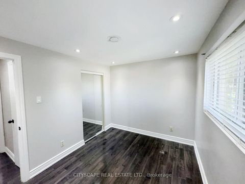 Photo 25 at 345 Silverstone Drive, Clairville, Toronto